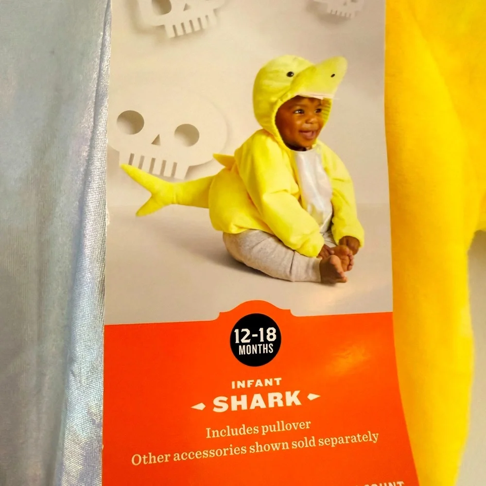 New! Infant Shark Halloween Costume-from Target Hyde & EEK, Baby Shark - Picture 7 of 9